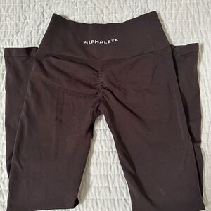 ALPHALETE AMPLIFY LEGGING